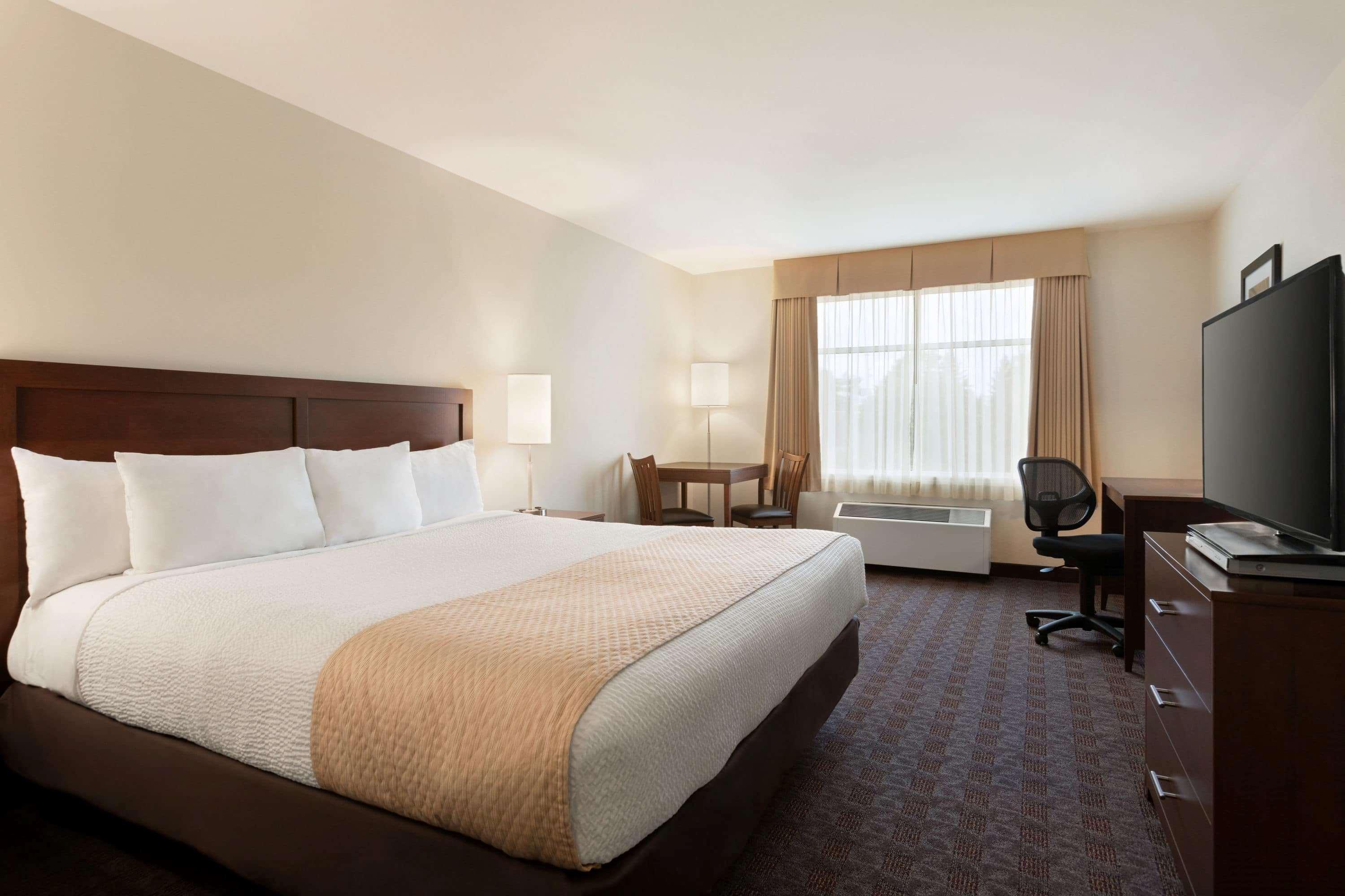 Days Inn By Wyndham Ottawa Airport Eksteriør billede