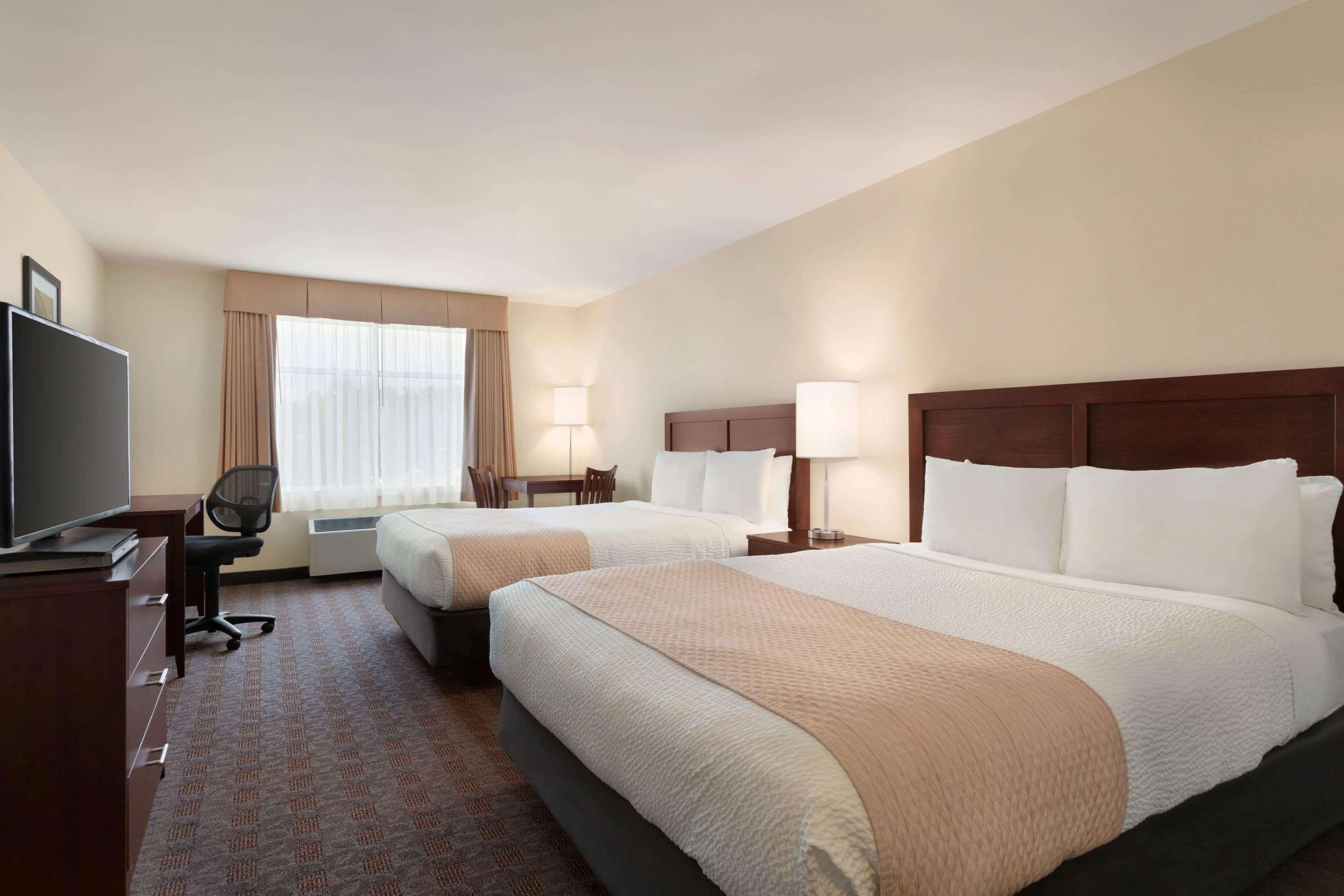 Days Inn By Wyndham Ottawa Airport Eksteriør billede